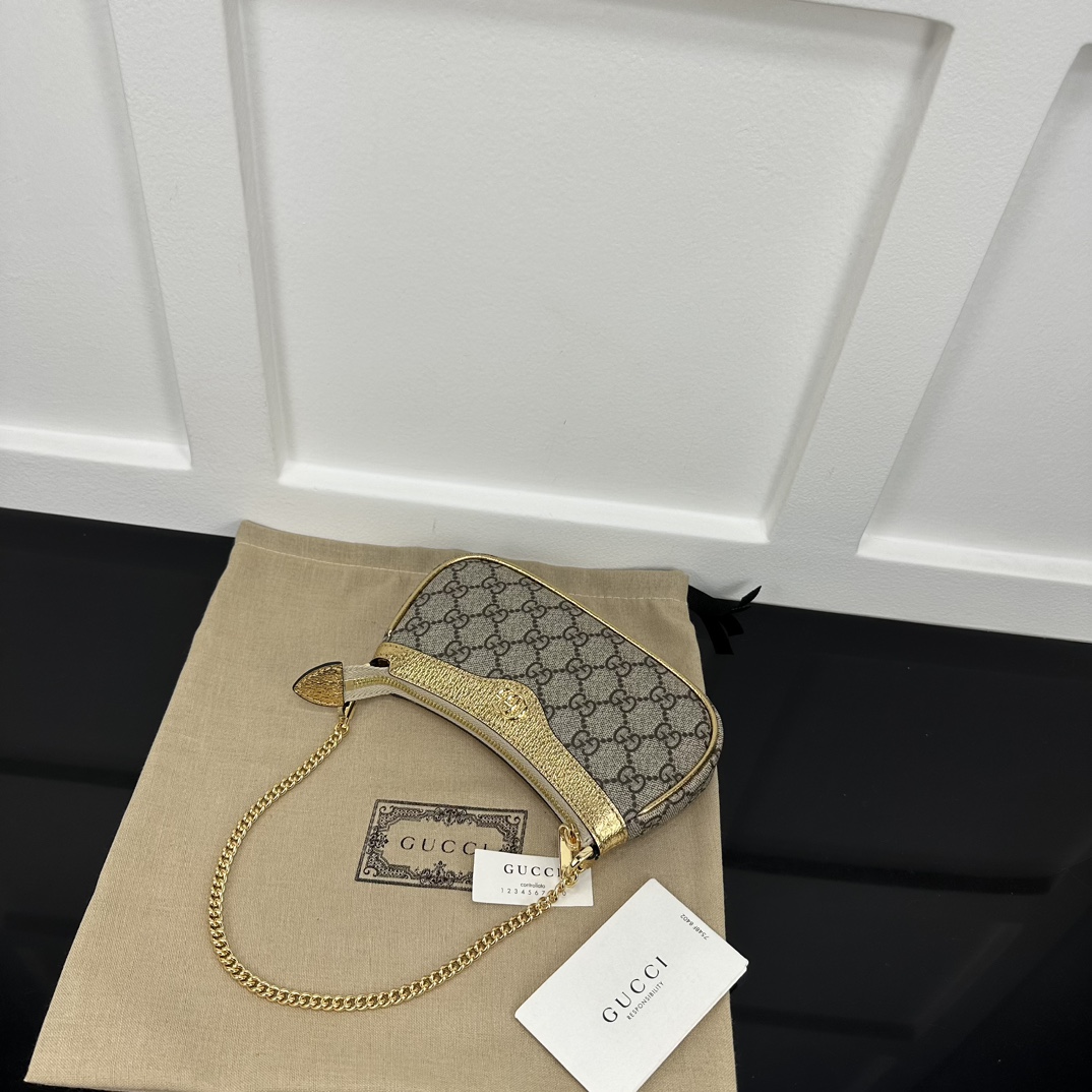 Gucci Hobo Bags